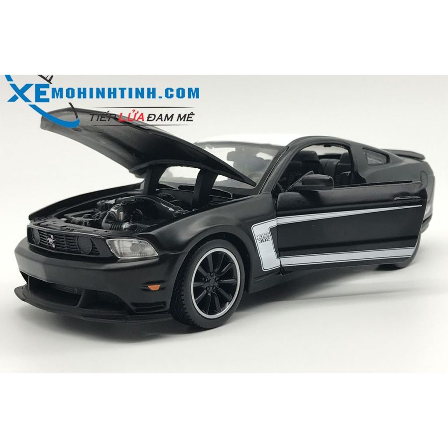 Xe Mô Hình Ford Mustang Boss 302 1:24 Maisto (Đen Trắng)