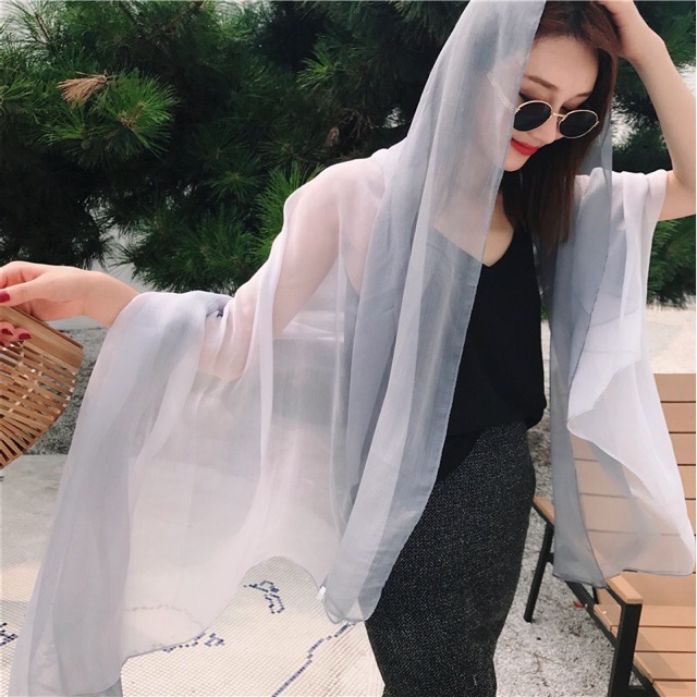 Khăn lụa đi biển - du lịch