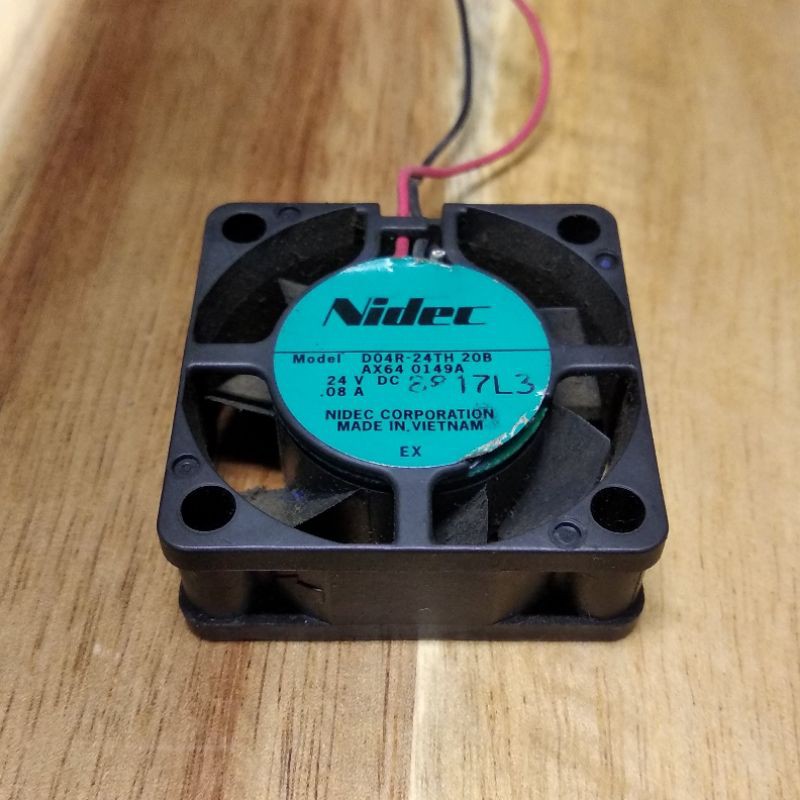 Quạt Nidec 24V 40x40x10mm