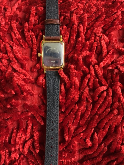 Đồng hồ nữ Hanowa MÁY THUỴ SĨ hàng si