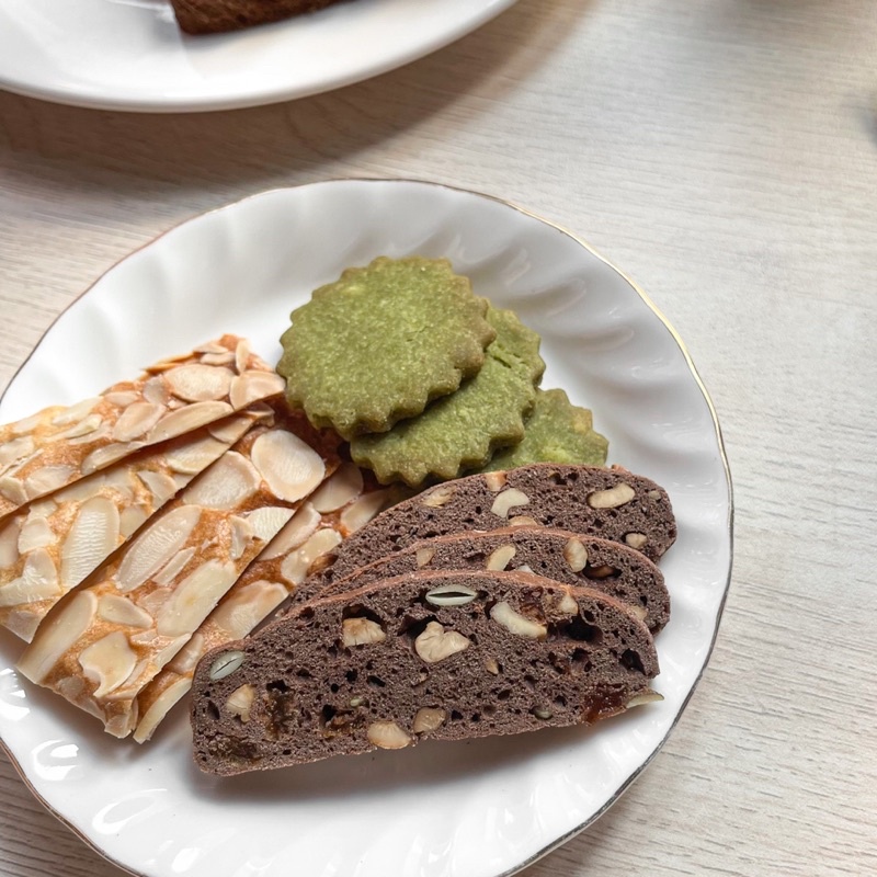 BISCOTTI / COOKIE NGUYÊN CÁM