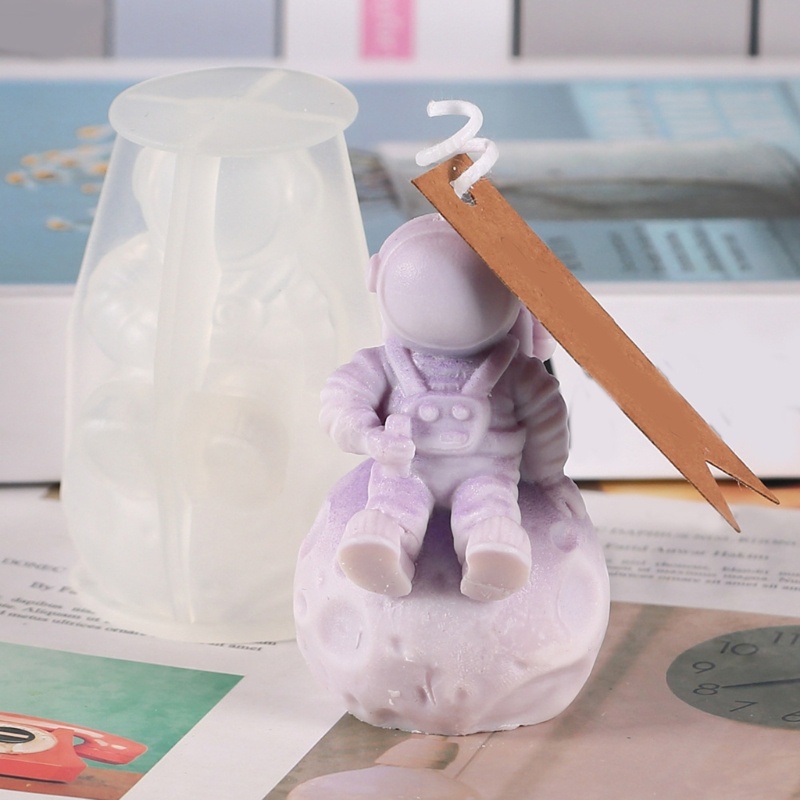 Khuôn Làm Nến / Xà Phòng Hình Phi Hành Gia 3D Bằng Silicone