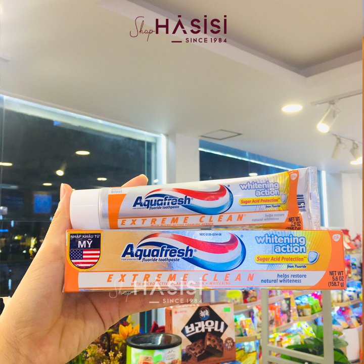 KEM ĐÁNH RĂNG AQUAFRESH - Extreme Clean Whitening Action 158.7g (Cam)