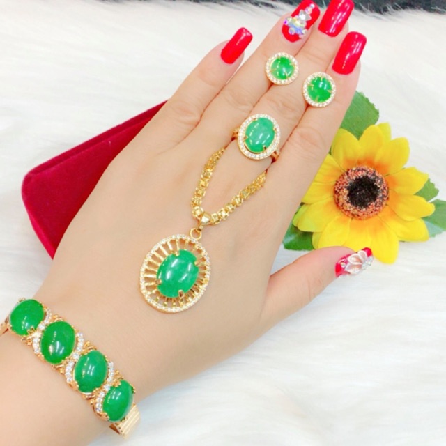 Set bộ trang sức 5 món dát vàng 18k đính đá xanh cực sang