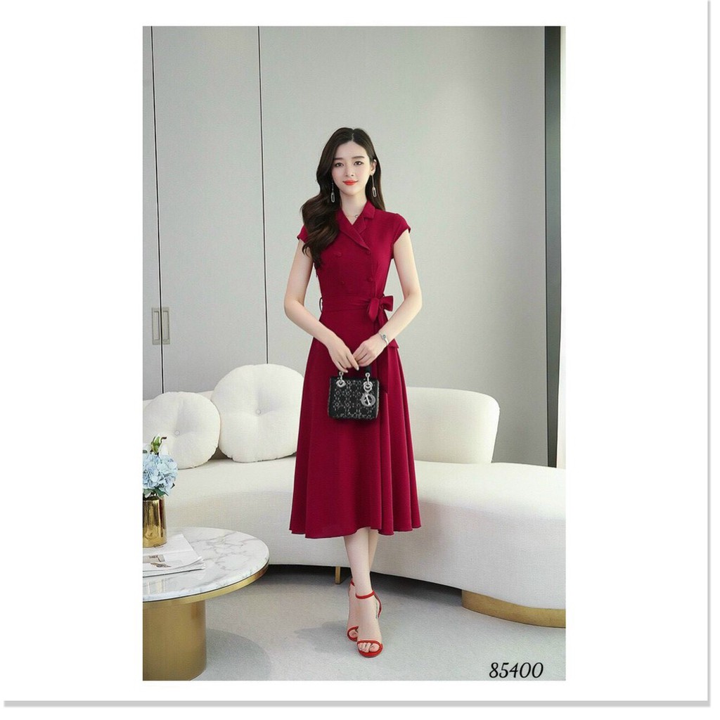 ĐẦM COTTON LẠNH DÁNG XÒE XINH XẮN,HỌA TIẾT TRƠN NHƯNG KHÔNG KÉM PHẦN SANG TRỌNG LANA FASHION