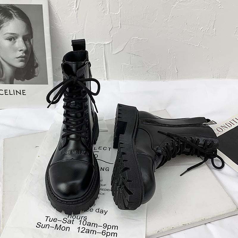Boots cổ 15cm dập chữ loại xịn khoá bên siêu xinh nằm trong BST mới nhất 2020