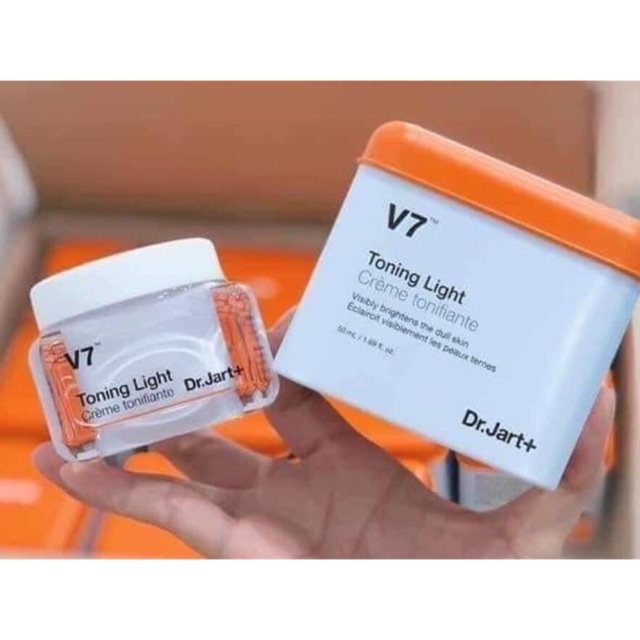 KEM V7 TONING LIGHT DR.JART HÀN QUỐC