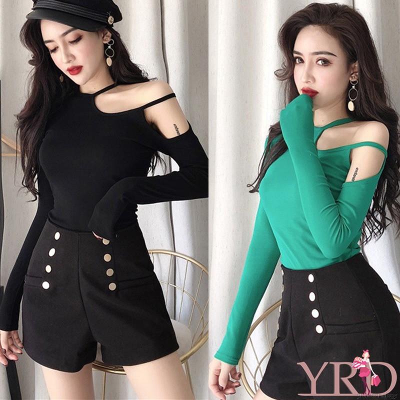 Áo thun khoét vai kiểu dáng Hàn Quốc