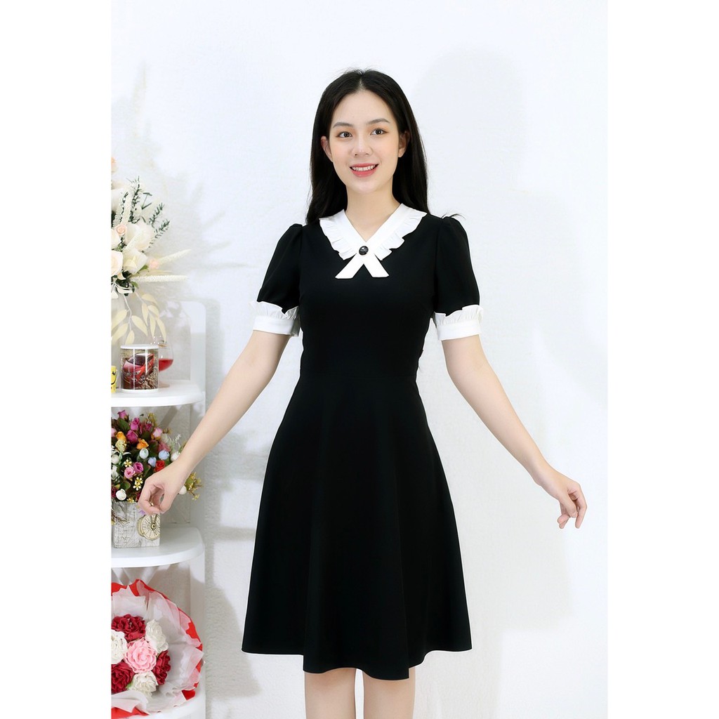 [Hình Ảnh Thật] Đầm Xòe Hotgirl MÀU ĐEN CỔ BÈO TRẮNG ĐÍNH NÚT VINTAGE sang chảnh - Lụa Mango cao cấp co dãn đứng | BigBuy360 - bigbuy360.vn