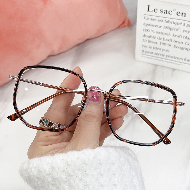 Mắt Kính Chống Bức Xạ Ánh Sáng Xanh Dành Cho Nam Và Nữ