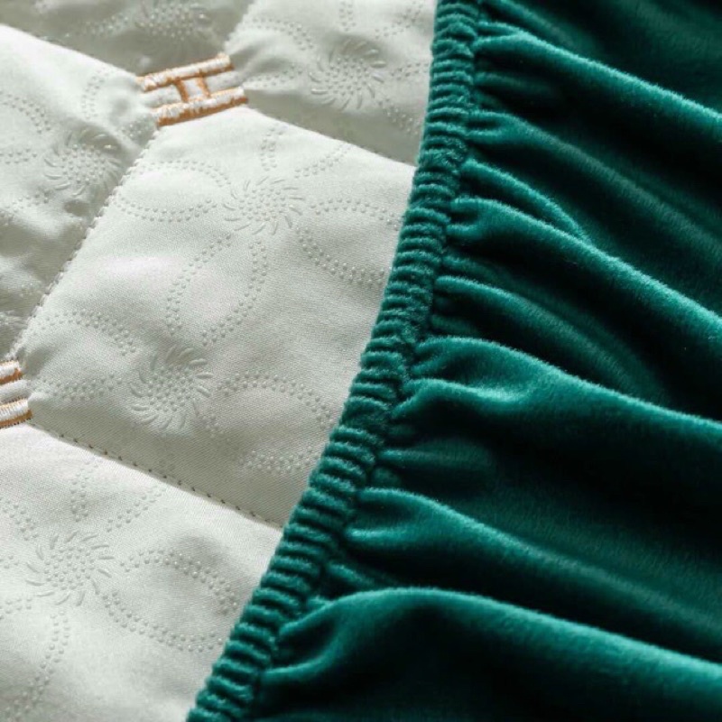 Sét ga gối nỉ nhung thêu chữ H mẫu mới năm 2020 kèm túi đựng