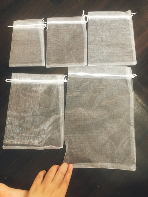 Túi voan trắng dây rút