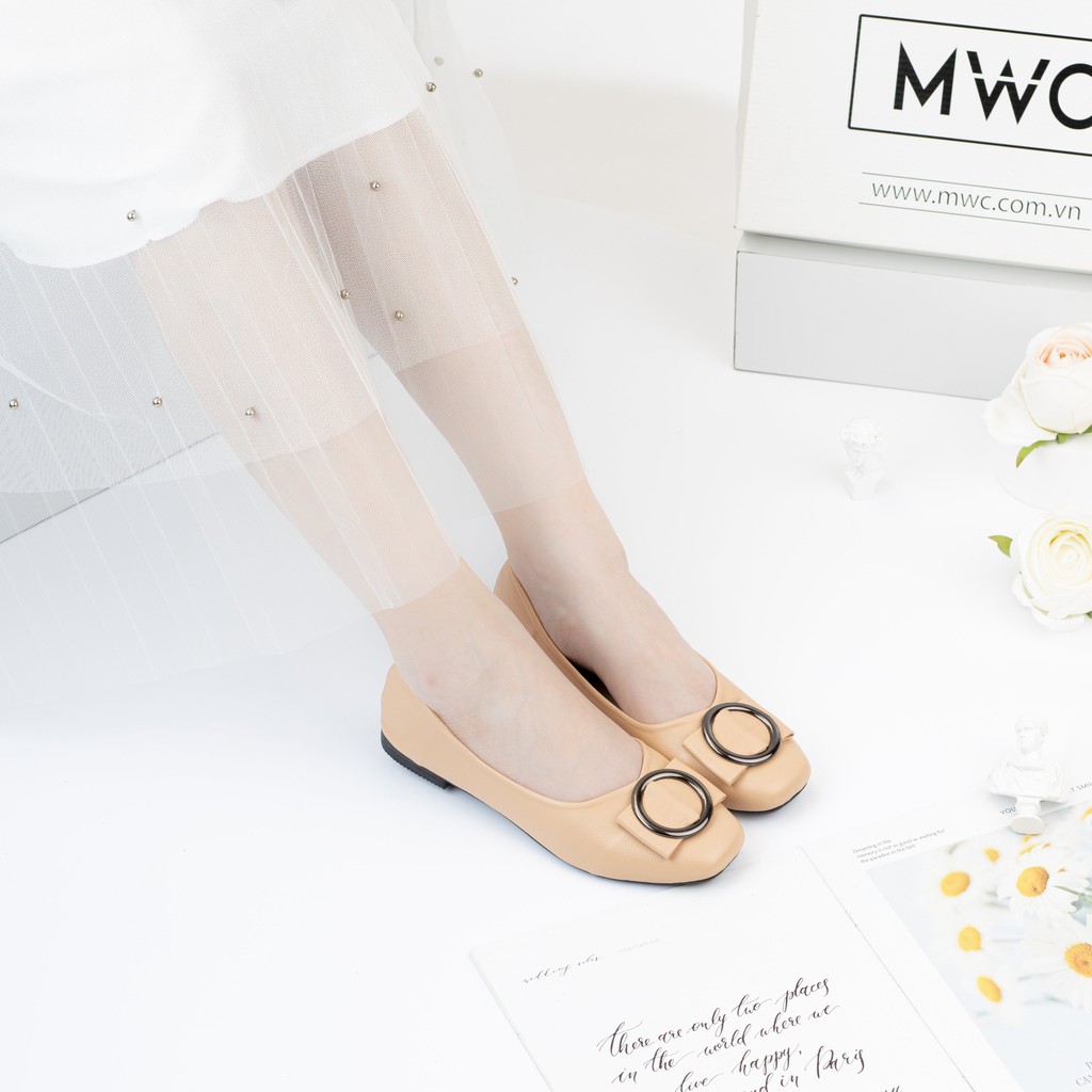 Giày búp bê mũi vuông đính khóa MWC NUBB- 2143