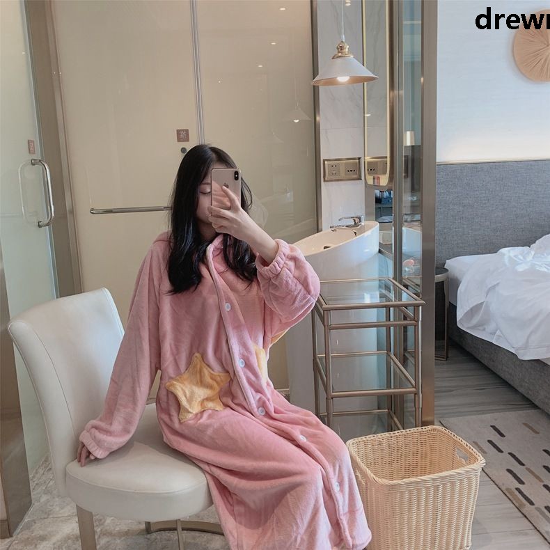 Bộ Đồ Ngủ Dáng Dài Bằng Nhung Dành Cho Cặp Đôi | BigBuy360 - bigbuy360.vn