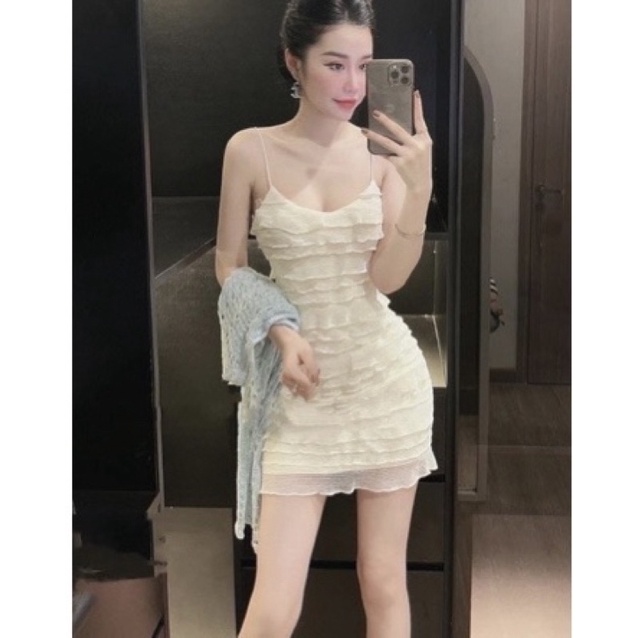 Đầm body from ngắn chất vảy y hình