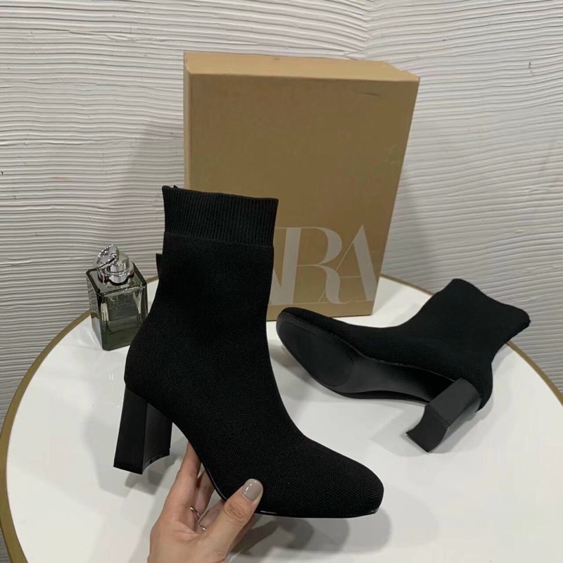 Bốt Za.Ra xuất dư chuẩn Auth 2021