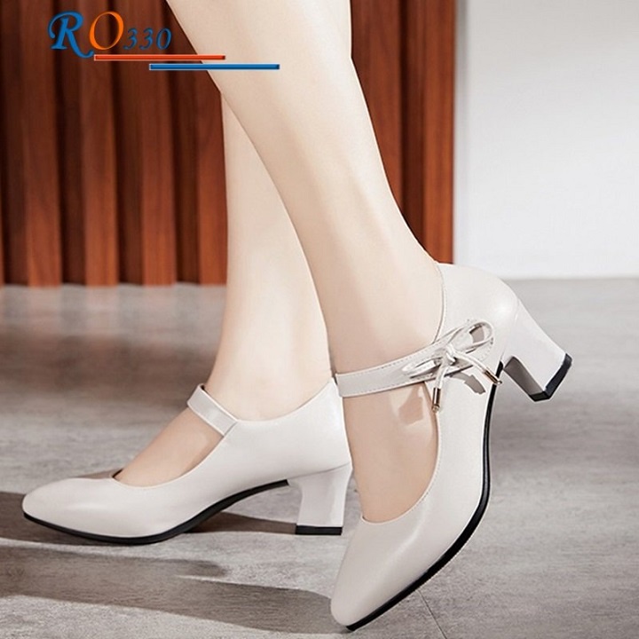 Giày sandal nữ cao gót 5p hàng hiệu rosata ba màu đen đỏ kem ro330