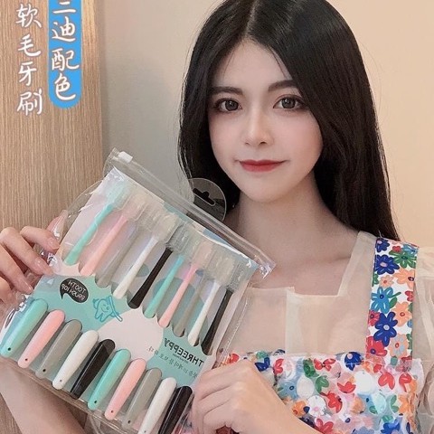 Hộp 10 Chiếc Bàn Chải Đánh Răng Xuất Nhật Macaron Có Nắp Đậy Đóng Túi Zip Clovershop68 - Bàn chải cho cả gia đình