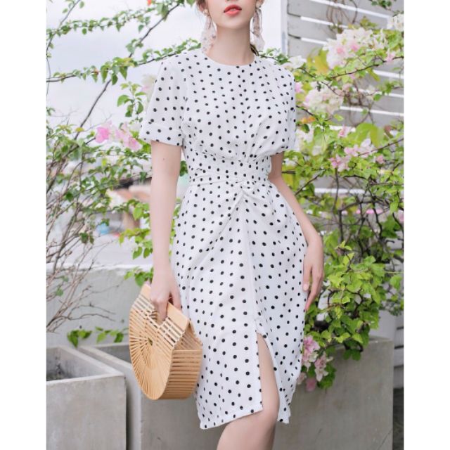 Đầm bi buộc nơ sau thanh lịch (có ảnh thật)