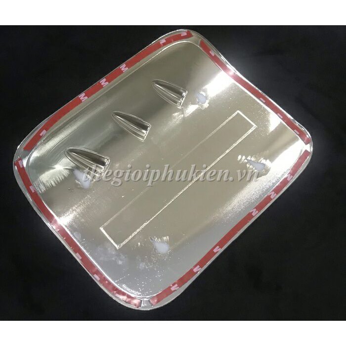 Ốp nắp bình xăng Toyota Camry 2019 -2021 mạ Crom( hàng chất )