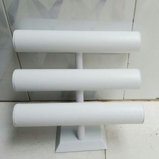 Trụ chữ t 3 tầng phủ da