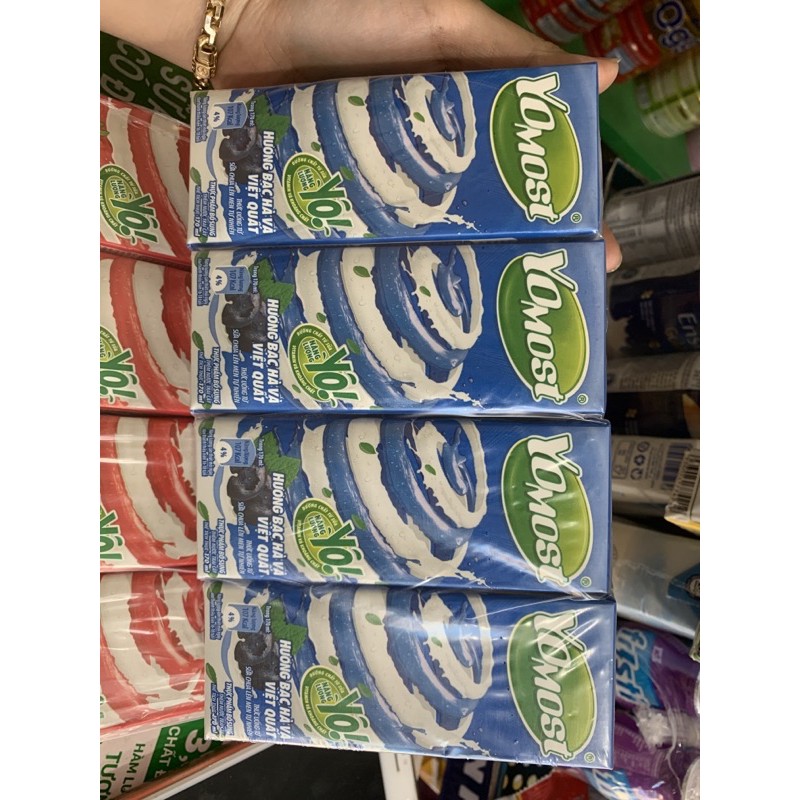 Lốc 4 hộp sữa chua uống Yomost 170ml - date mới | BigBuy360 - bigbuy360.vn