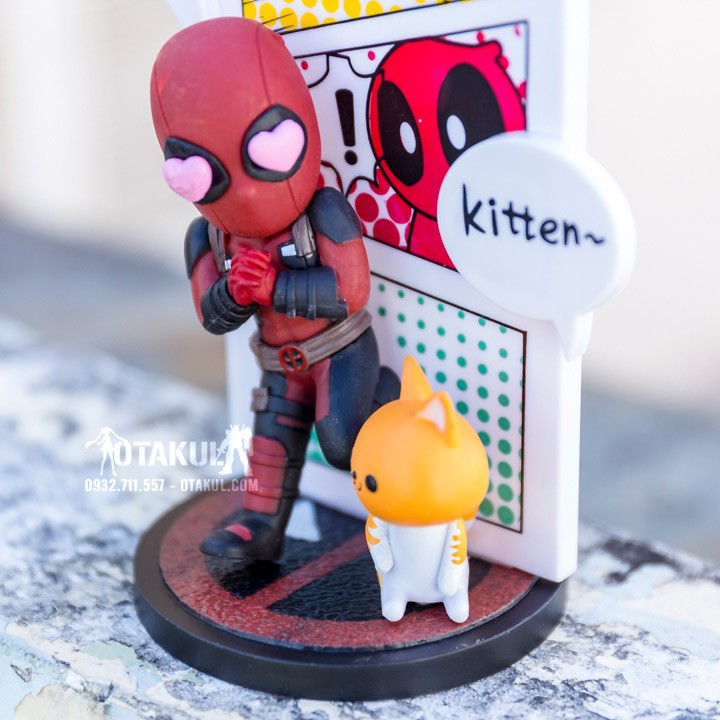 Mô Hình Figure Deadpool Yêu Mèo