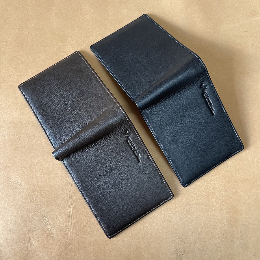 Ví Nam Da Bò Cao Cấp VB81 Dáng Ví Ngang Form Lớn Kích Thước 9.5 x 12.5cm Hai Màu Đen Nâu Bảo Hành Da 24 Tháng Full Hộp