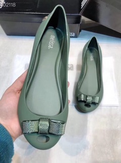 Giày nhựa thơm Melissa