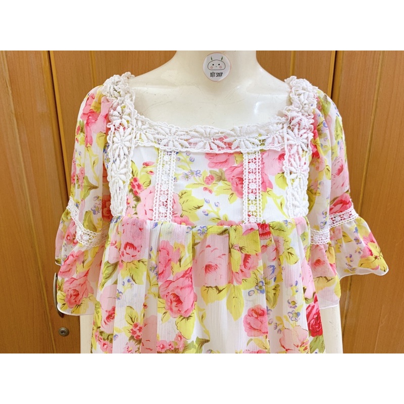 Đầm nhật Liz Lisa tay lỡ in hoa phối ren