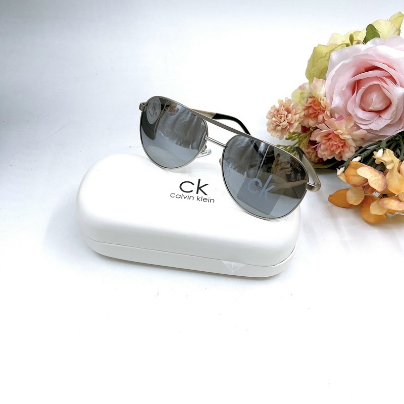 sale kính C.K chống UV full box