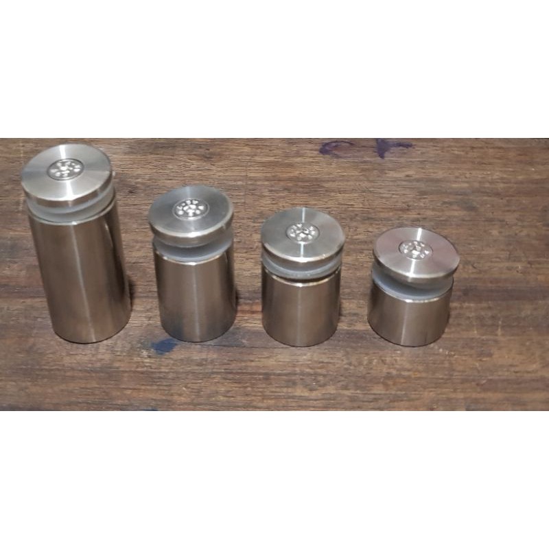 ỐC ĐẶC PHI 38 BẮT LAN CANG / CẦU THANG KÍNH