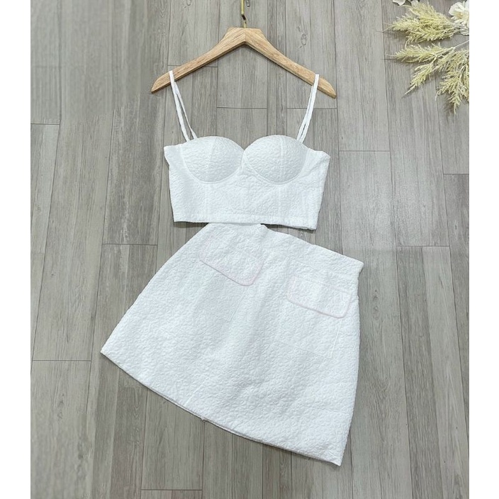 Set bộ 2 dây cúp ngực + Chân váy chữ A túi đắp