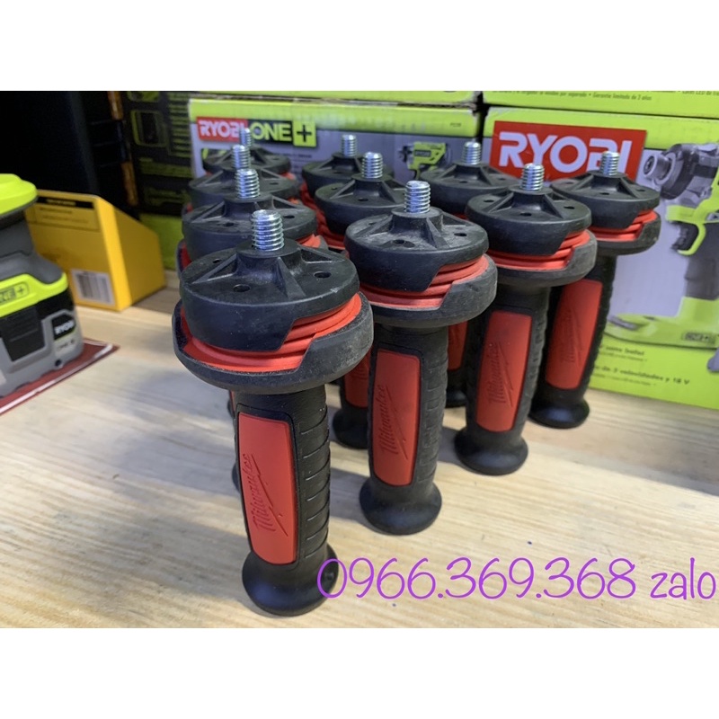 Tay cầm máy mài Milwaukee