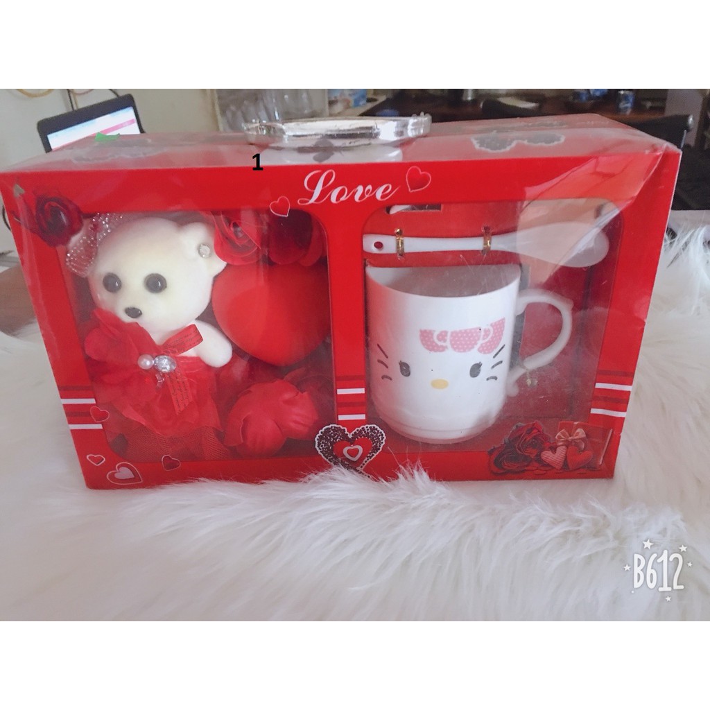 xả kho quà lưu niệm