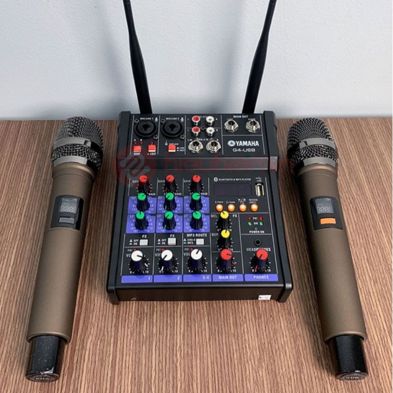Suondcard Mixer G4 live stream bluetooth màn hình LED có 2 mic không dây tiện cho loa kéo và các loa khác