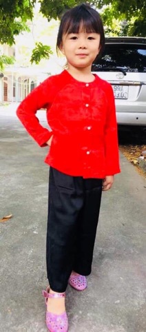 Bộ bà ba cho bé gái