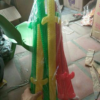 Kiếm nhựa trẻ em (10 chiếc 1 bịch)