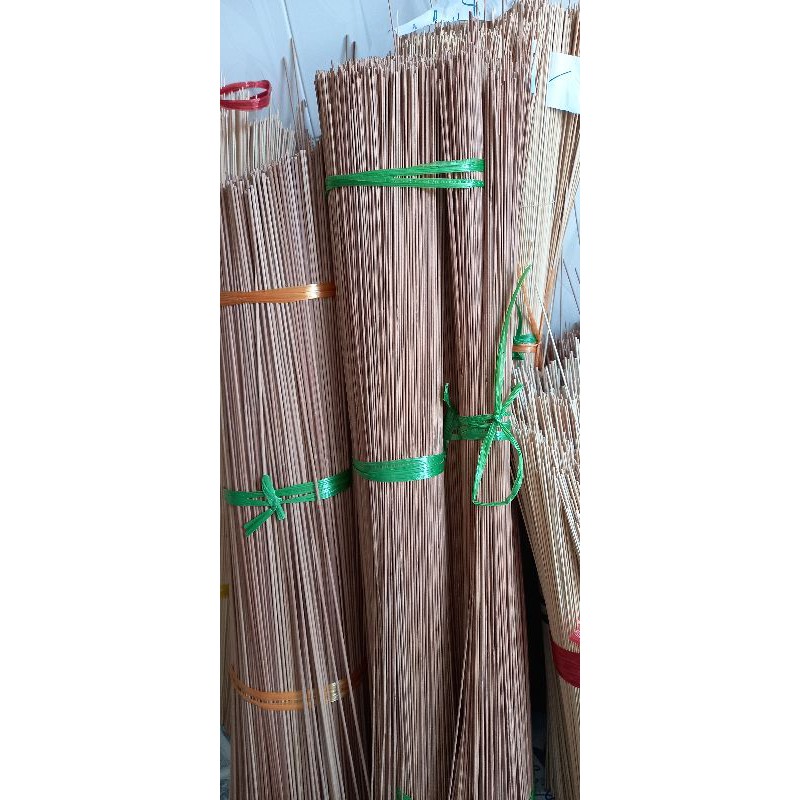 Nan tre 1,8 ly cao 40_50cm  làm lồng chim