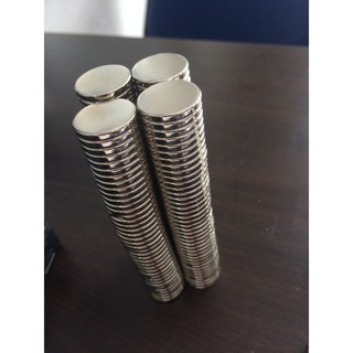 Nam châm viên tròn mỏng 20x3mm