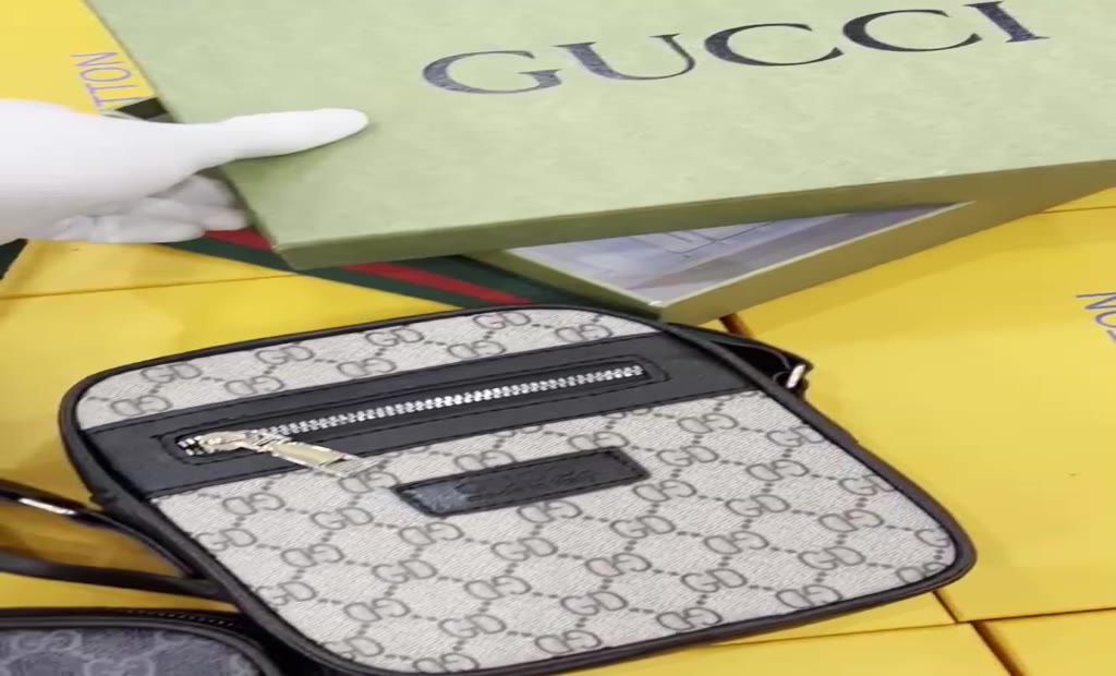 Túi Đeo Chéo Đeo Vai nam g.u.c,ci kiểu dáng thời trang Đi Chơi Đi làm- TDC500 | BigBuy360 - bigbuy360.vn