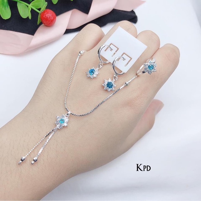 SET TRANG SỨC MẶT HOA ĐÁ CHO BÉ GÁI - CHẤT LIỆU BẠC