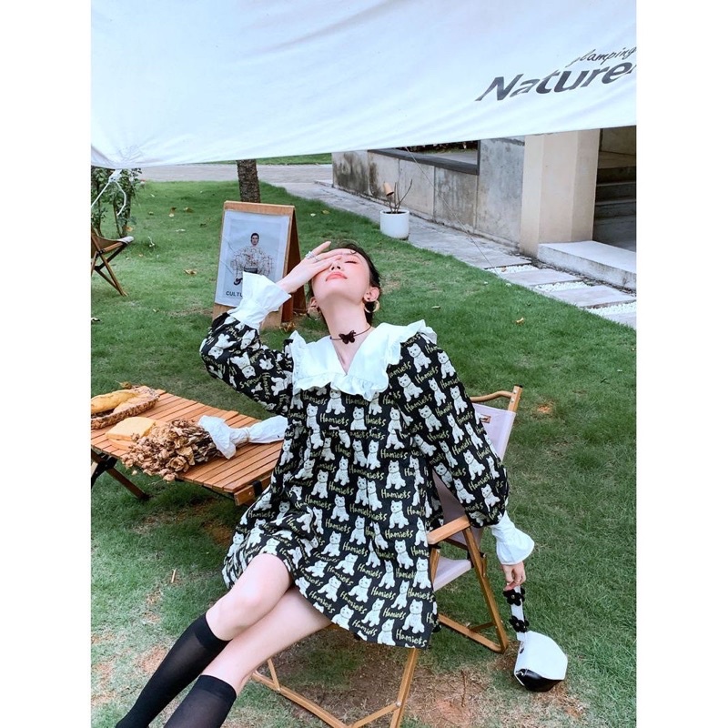 Đầm babydoll tay dài cổ bèo hoạ tiết cún đáng yêu sang chảnh