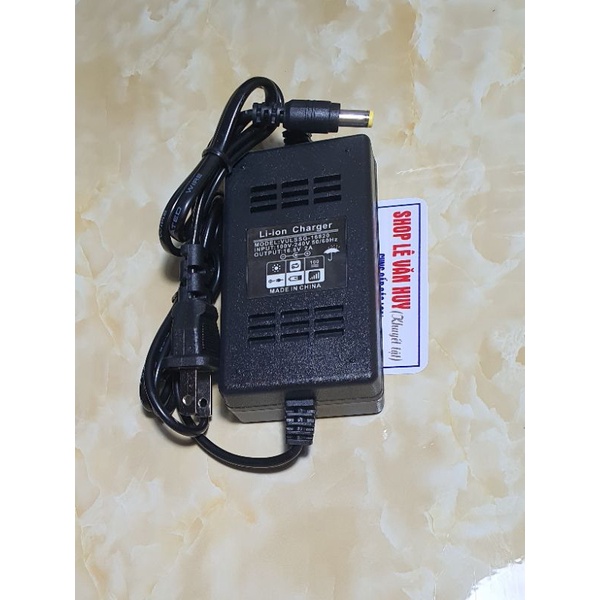 Sạc 16.8v loại 2a &amp; 3a