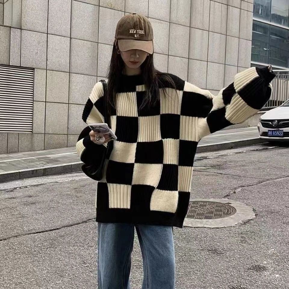 Áo sweater COZOK tay dài dáng rộng in họa tiết thời trang