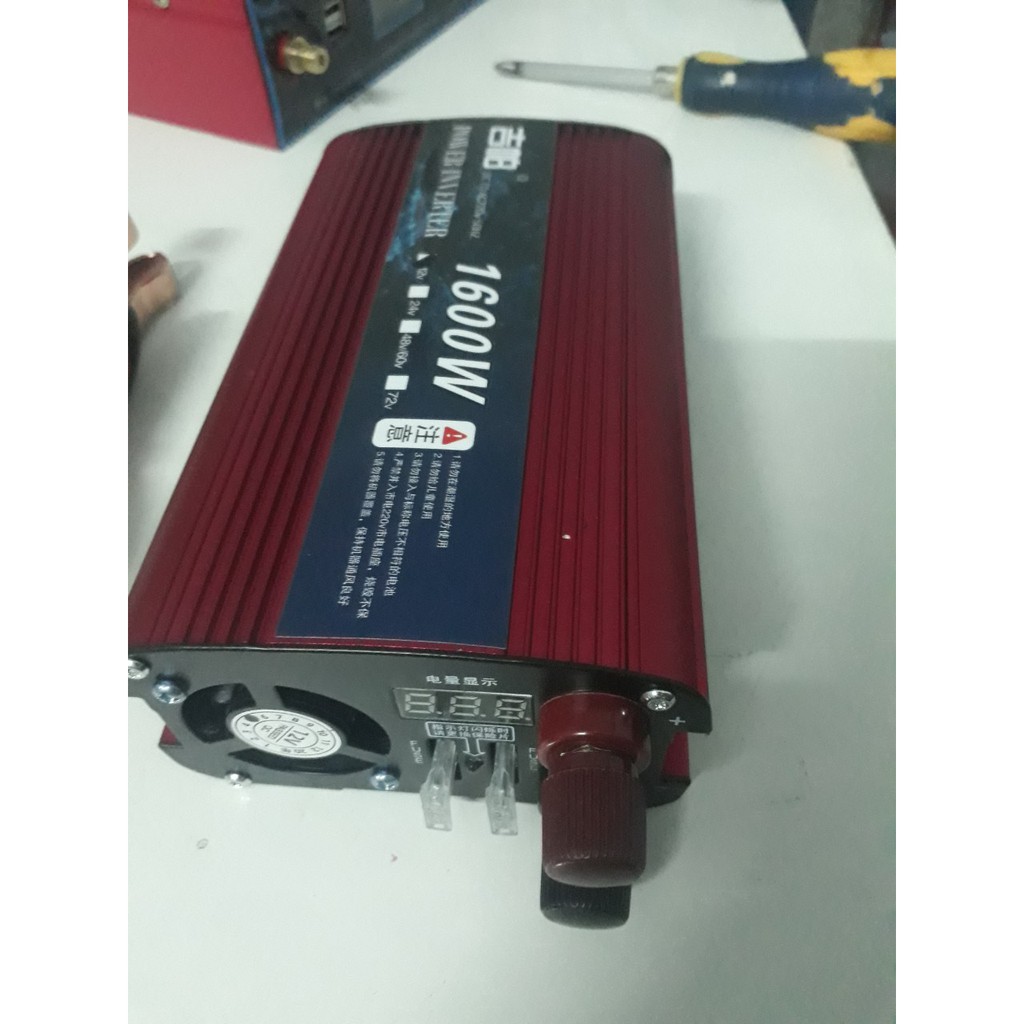 Bộ Chuyển Đổi Điện Sóng Sin 1600w - Inverter 12V DC Lên 220V-1600W