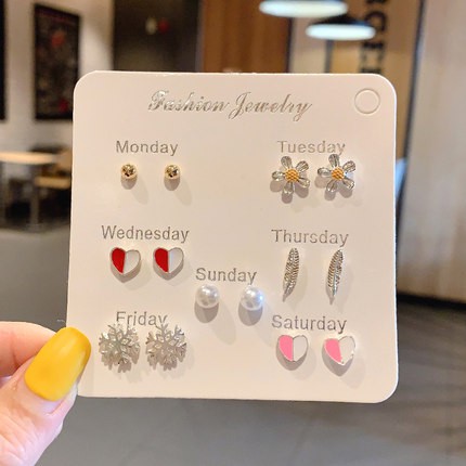 Bông Tai Thiết Kế Nhiều Kiểu Đơn Giản Và Trẻ Trung Thời Trang 2021