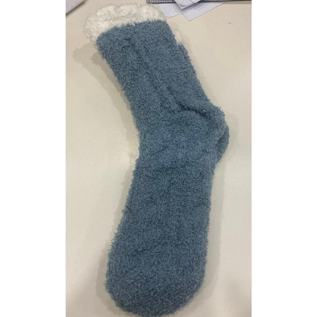 Vớ lông ủ kem - giao màu ngẫu nhiên