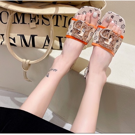 Dép Quai Ngang Thời Trang Nữ Kiểu Dáng Sang Trọng - Dép Đế Nhựa Dẻo Chống Trơn Trợt