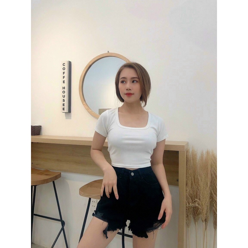 Áo phông croptop cổ U